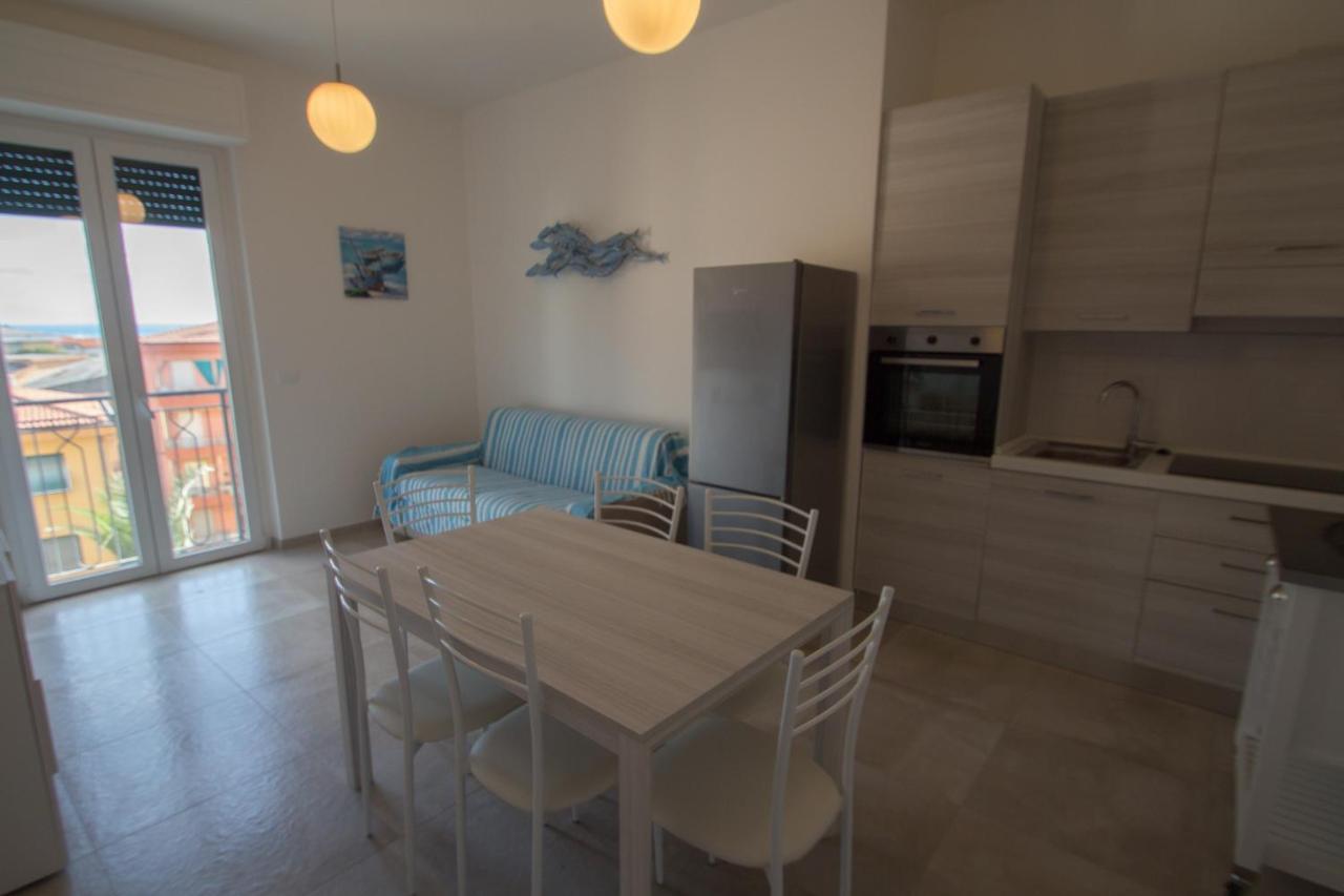 Bilocale Nuovo Con Vista Mare E Posto Auto Appartement Varazze